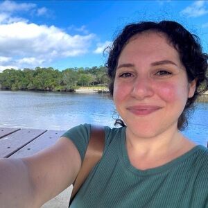 Meet your Posher, Christina